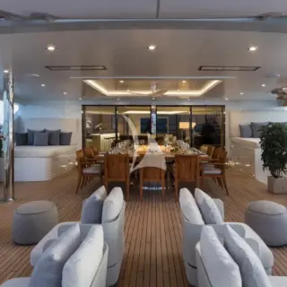 Main deck aft dining area