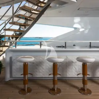 Bridge deck bar
