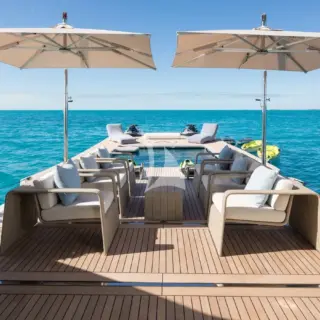Beach club