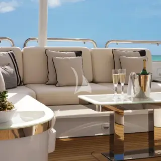 Sun deck seating