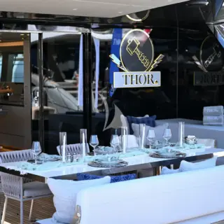 THOR - Dining area