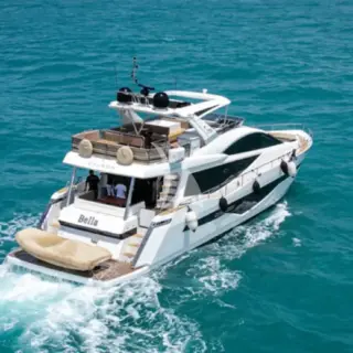 Bella - Image 16