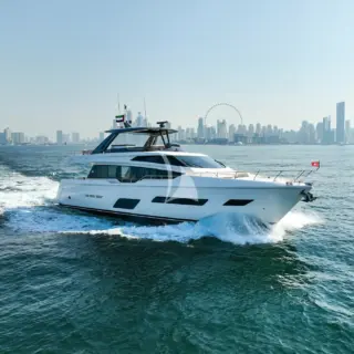 Bella III - Image 1