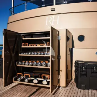 RH THREE - Fore Deck Workout Equipment