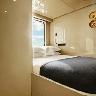 RH THREE - Double Cabin