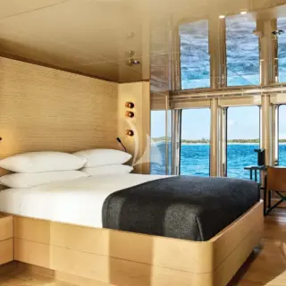 RH THREE - Main Deck Master Suite