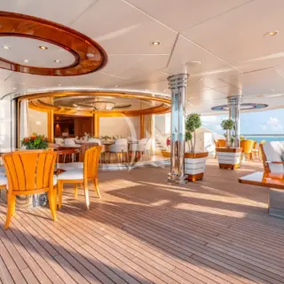 BATELLO - Upper Deck Aft