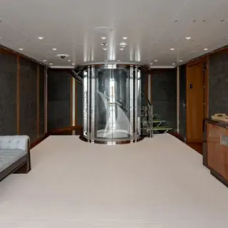 Lobby Lower Deck