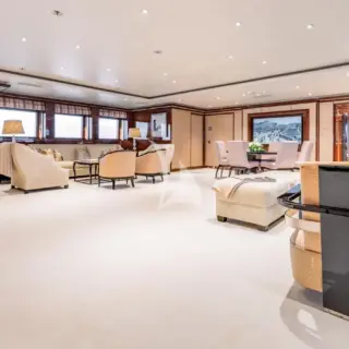 BATELLO - Main Deck Lounge