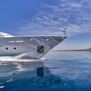 MILOS AT SEA - Image 16