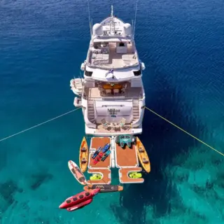 MILOS AT SEA - Image 9
