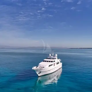 MILOS AT SEA - Image 3