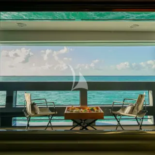 Master Salon Balcony Seating