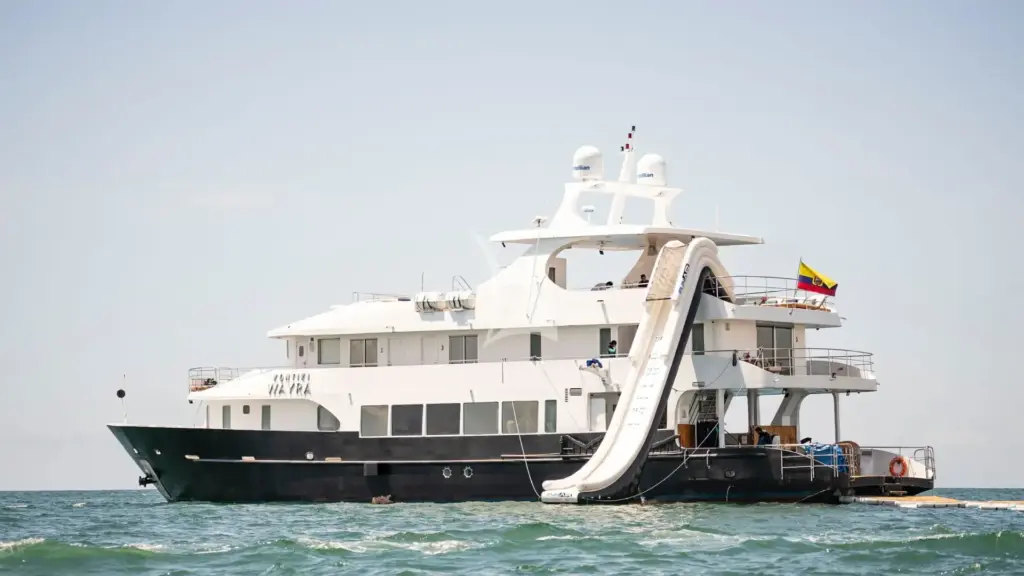 KONTIKI WAYRA - 9m water slide 