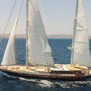 VAY - Image 7