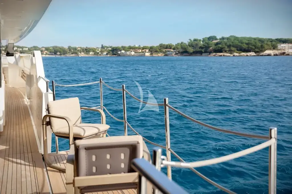 NANGARA - Fold down balcony