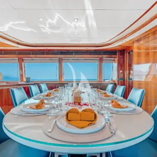 CHAMPAGNE AND CAVIAR - Main Dining