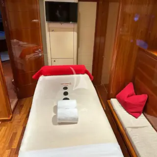 Fifth Cabin/Playroom/Massage Room