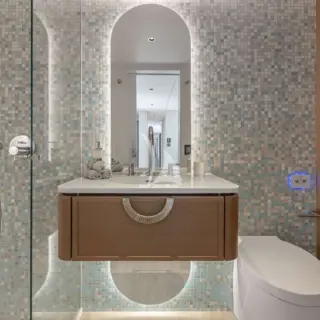 Ensuite Bathroon