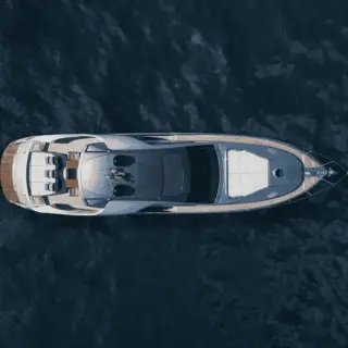 VELES Pershing 70'