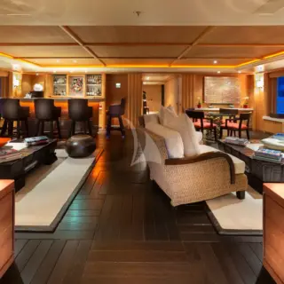 Upper deck lounge