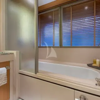 VIP cabin bathroom en suite