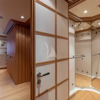 Master walk-in wardrobe
