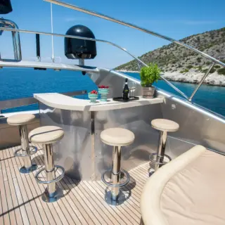 Sun deck bar