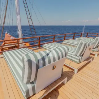 Flybridge