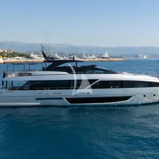 BELLA DONNA - At Anchor (2025)