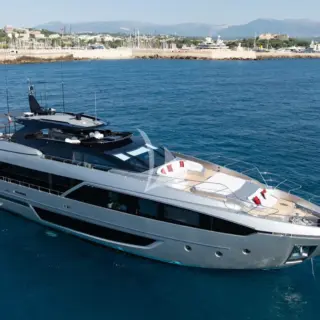 BELLA DONNA - At Anchor (2025)