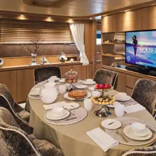 Dining with TV
