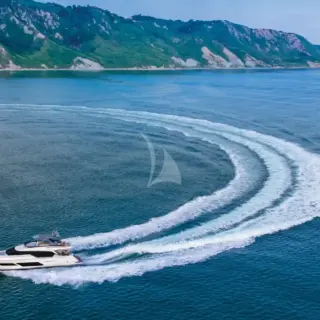 Cruising - sistership