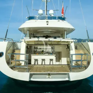 ARESTEAS - Stern View