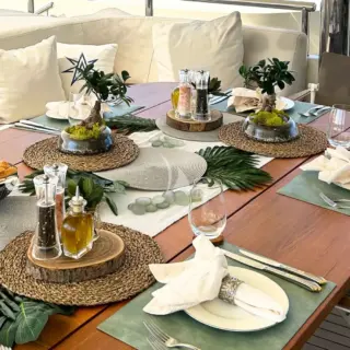 ARESTEAS - Main Deck Aft