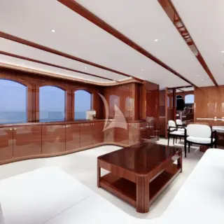 PAREA - Interior Salon - Port View