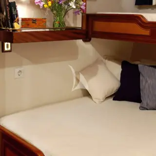 PAREA - Double Cabin with Additional Pullman Bed