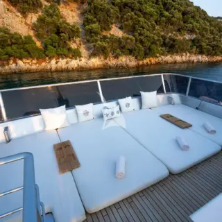 Sun deck sunbathing area
