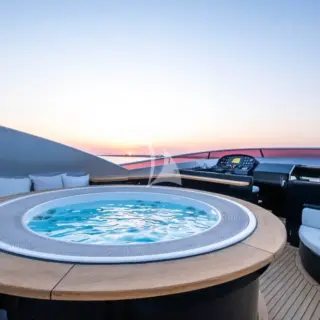 Jacuzzi on the sundeck