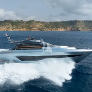 Sedici cruising