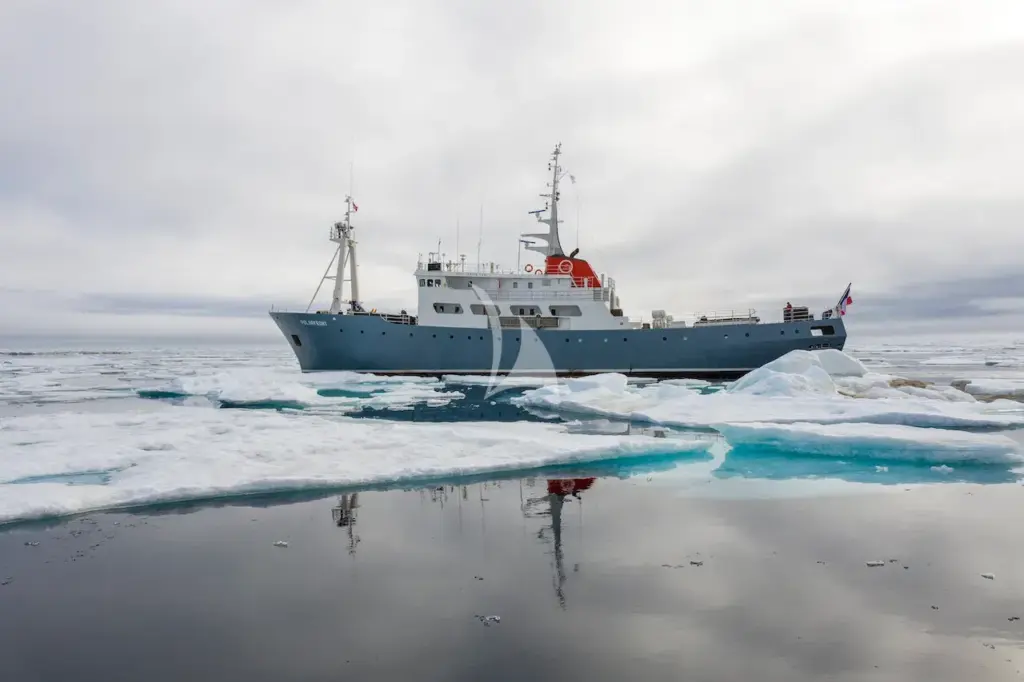 POLARFRONT - Class C ice breaker hull