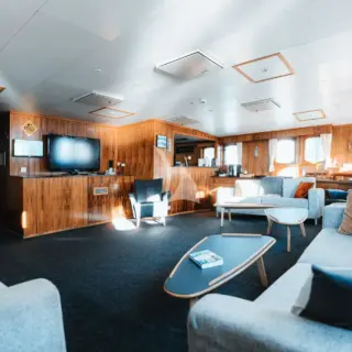 Main salon "The Coriolis Lounge"