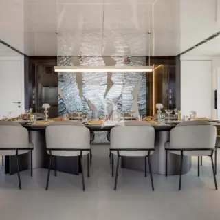 Main Deck - Dining Area