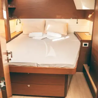 Double Cabin