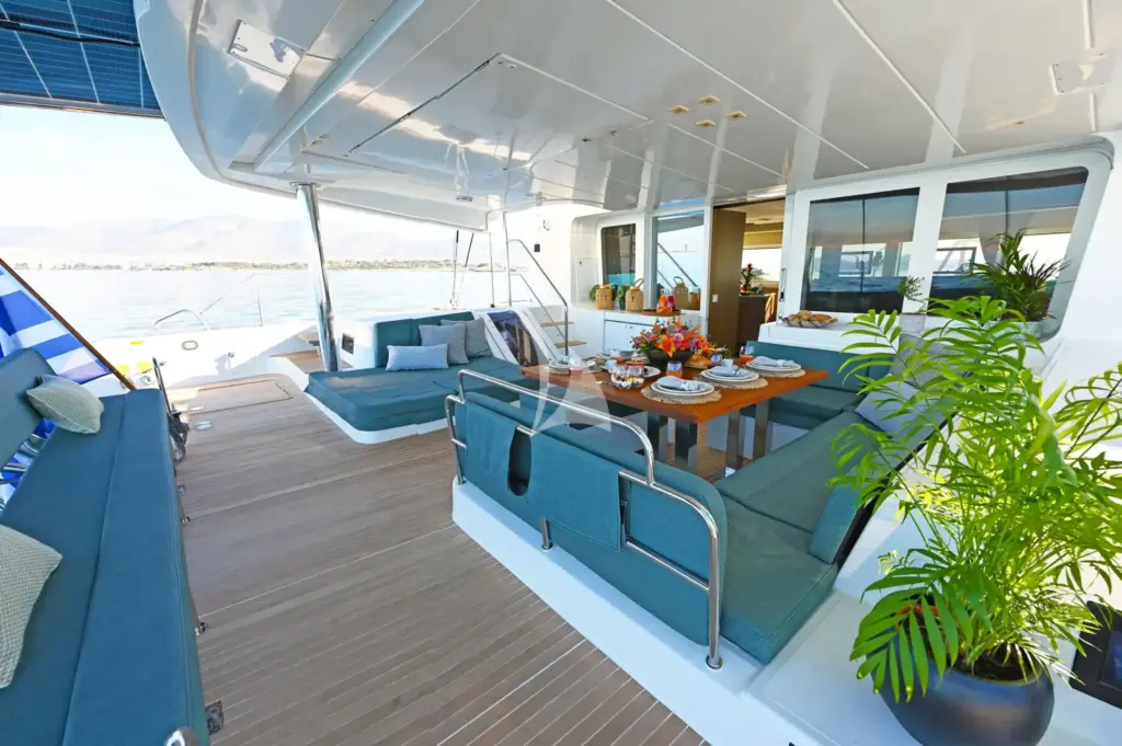 BARON - Aft Deck