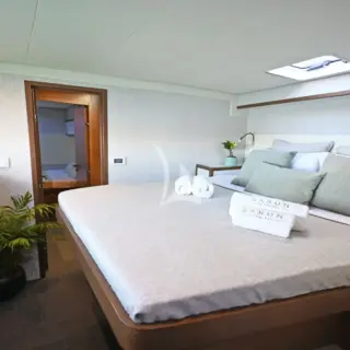 Double Cabin