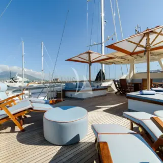 Disco Volante - Sundeck