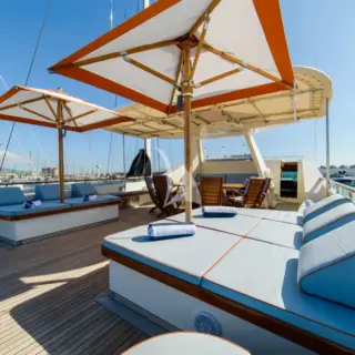 Disco Volante - Sundeck
