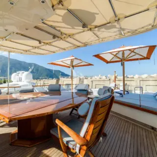 Disco Volante - Sundeck Dinning