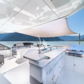 Bridge Deck Aft